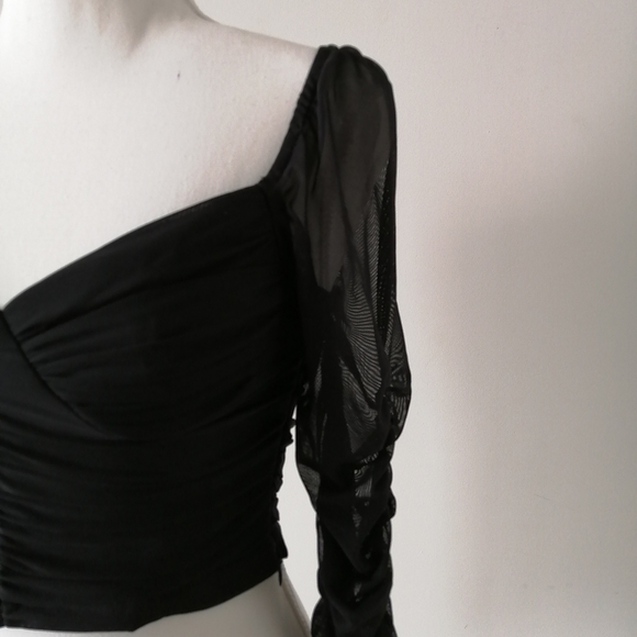 Top - Picture 3 of 12